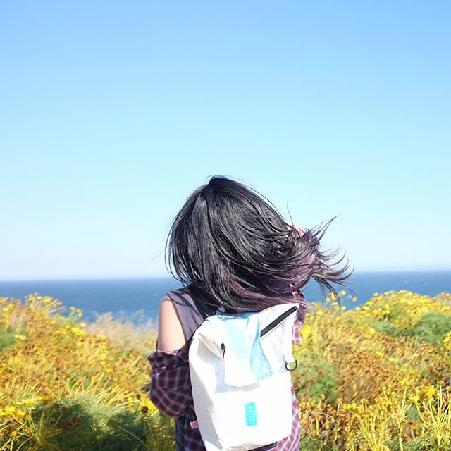 サステナブルなアウトドアバッグの選び方｜環境も冒険も妥協しない人へ